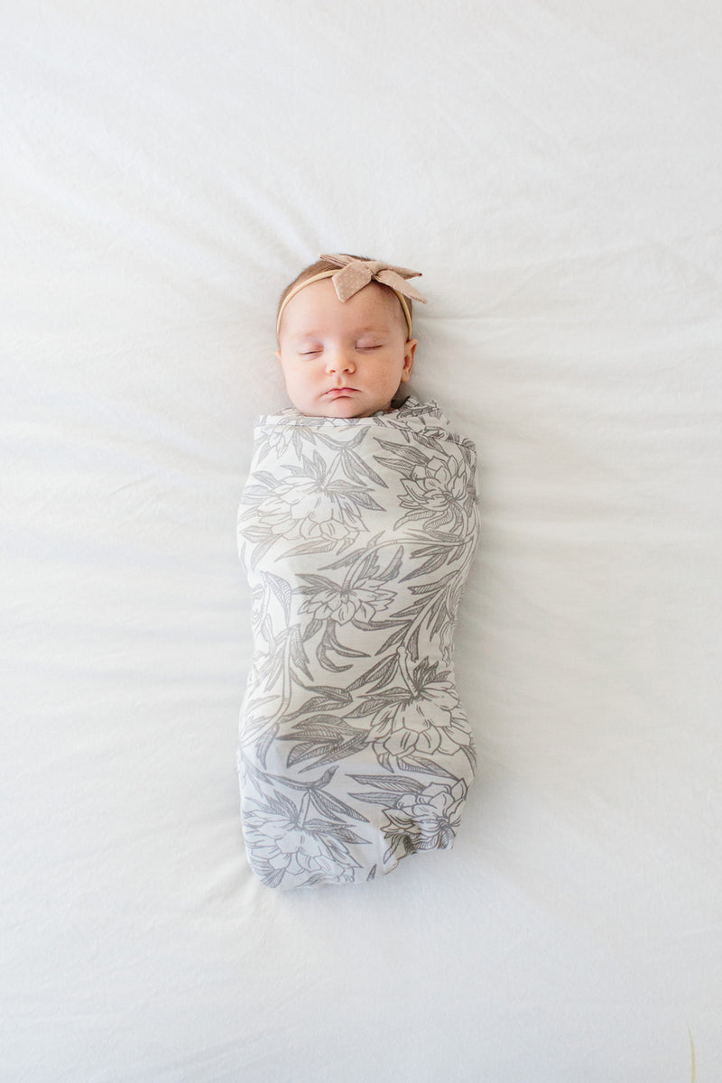 Bianca | SWADDLE - Dwell and Slumber house dress gold snaps