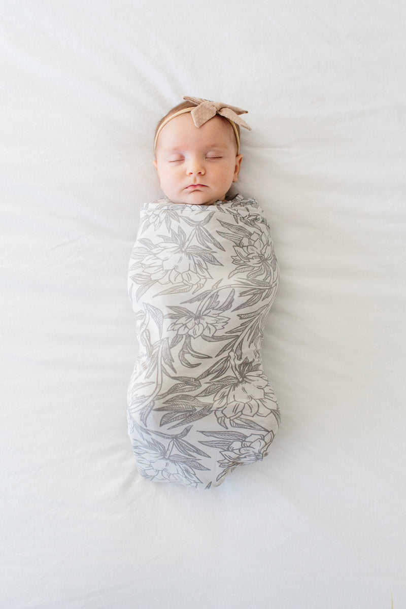 Bianca | SWADDLE - Dwell and Slumber house dress gold snaps