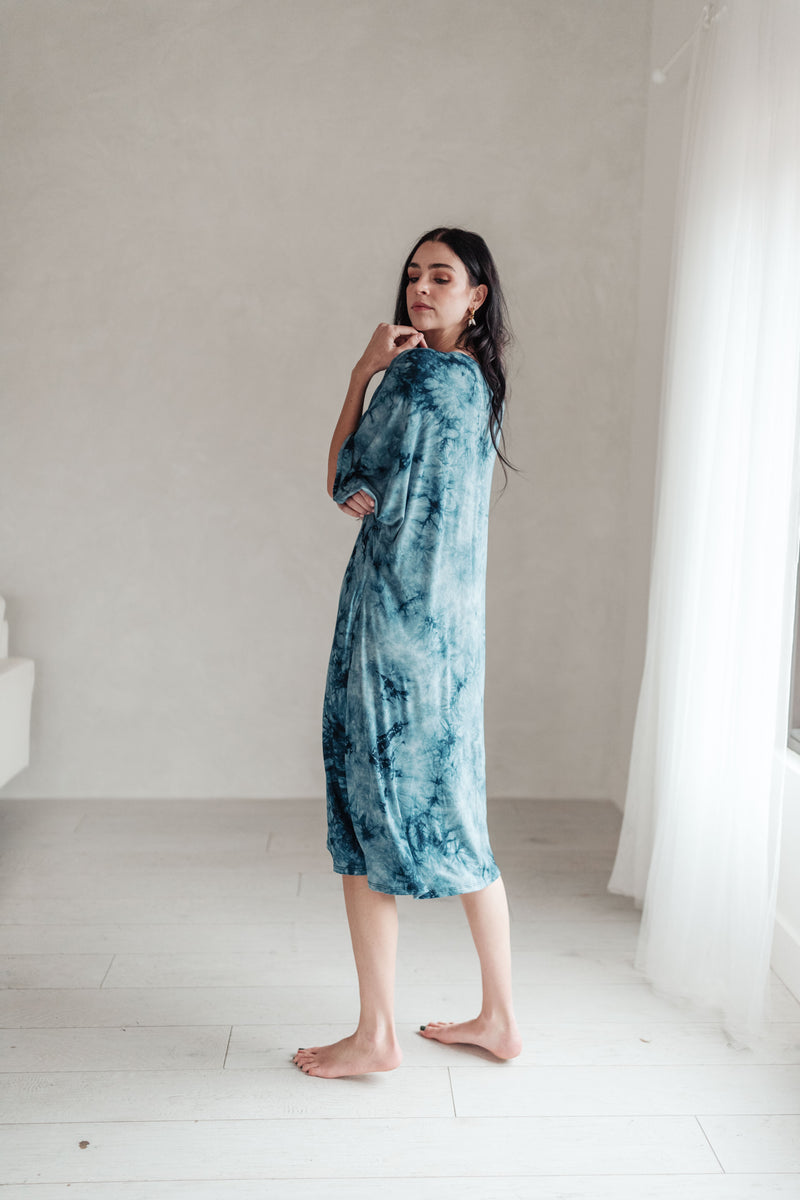 Sapphire Tie Dye | CAFTAN Dwell and Slumber Sapphire Tie Dye | CAFTAN Dwell and Slumber